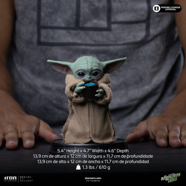 The Mandalorian & Grogu Grogu Collection Szobor Grogu Always Hungry