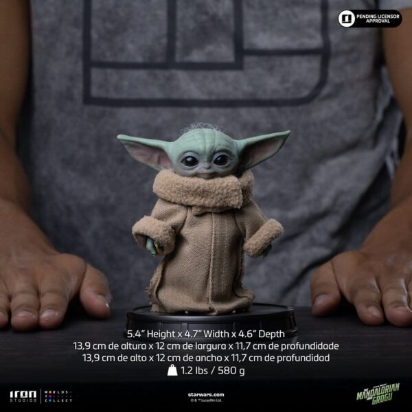 The Mandalorian & Grogu Grogu Collection Szobor Grogu Always Curious