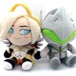 Overwatch Plüss Figuras 2-Pack Genji & Mercy 22 cm