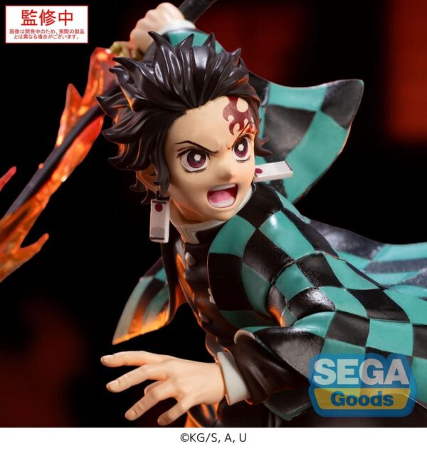 Demon Slayer: Kimetsu no Yaiba Xross Link Anime PVC Szobor Tanjiro Kamado 15 cm