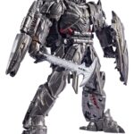 Transformers: The Last Knight Studio Series Leader Class Akció Figura Megatron 18 cm